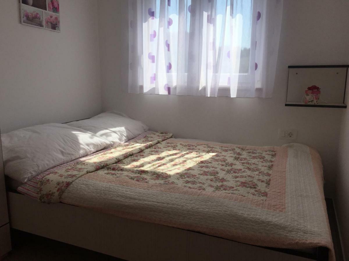 Apartmani Sanja Marina Luaran gambar