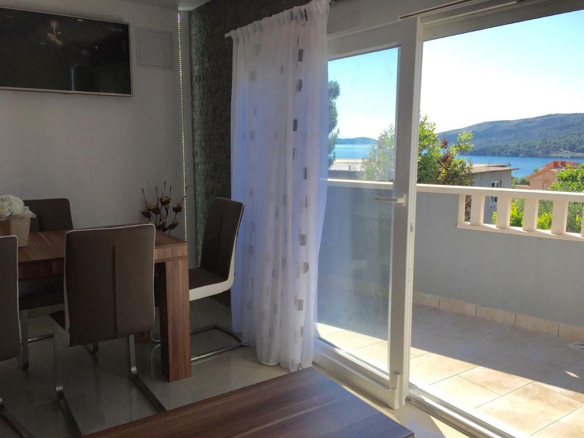 Apartmani Sanja Marina Luaran gambar