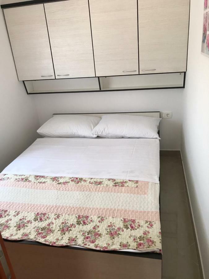 Apartmani Sanja Marina Luaran gambar